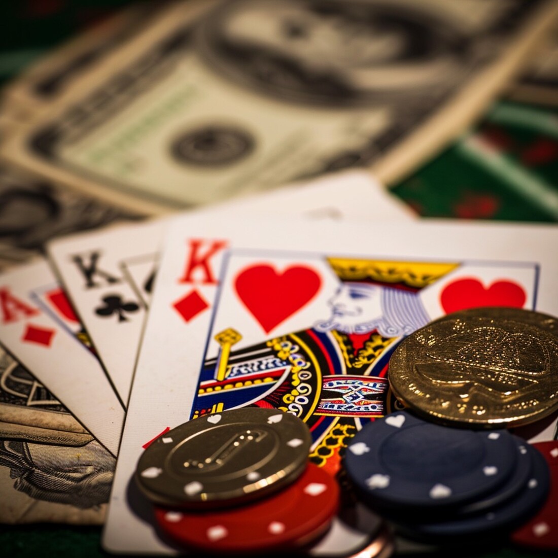 Jugar al poker en un casino